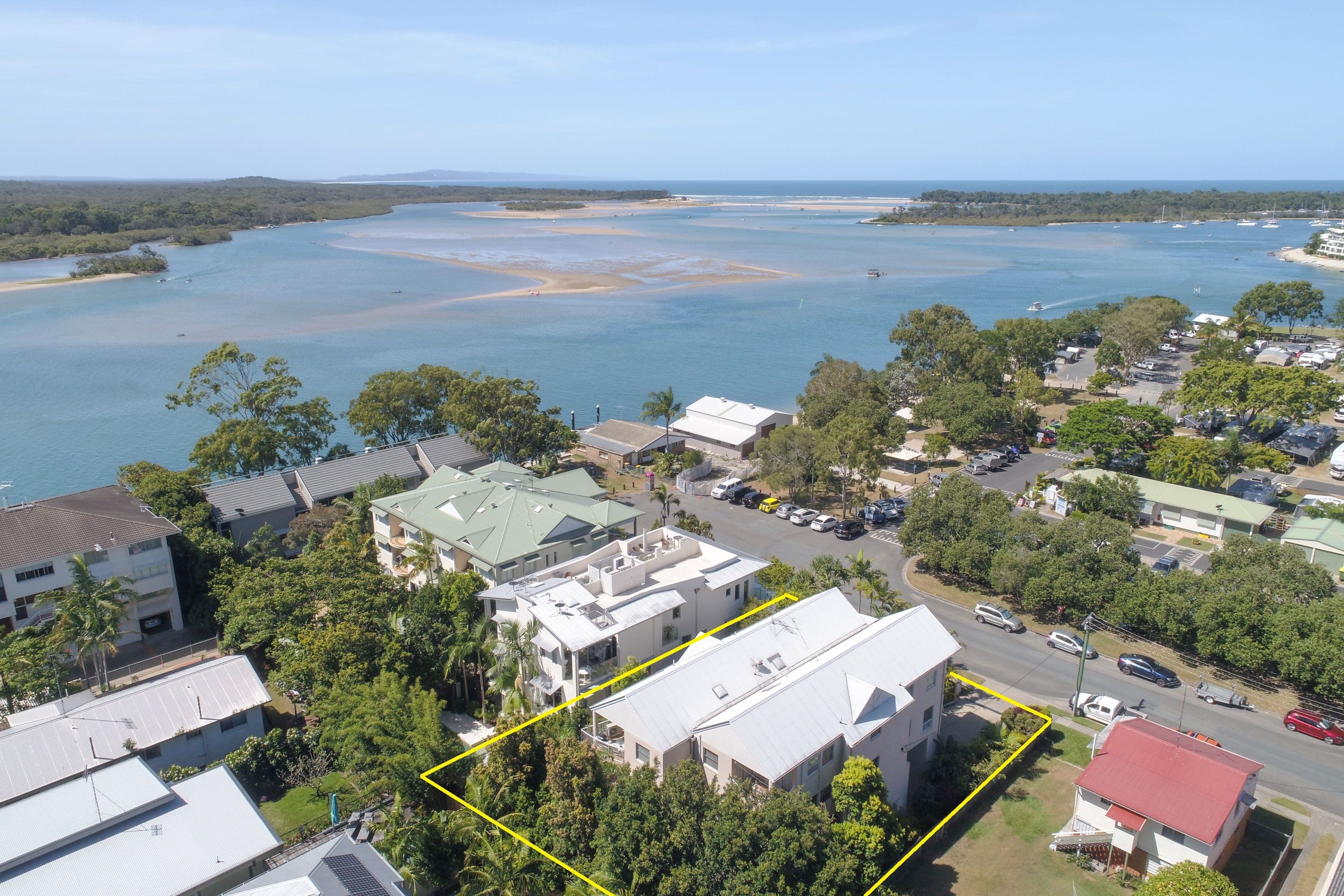 11 Russell Street, Noosaville QLD 4566, Noosaville - Thumbnail 3