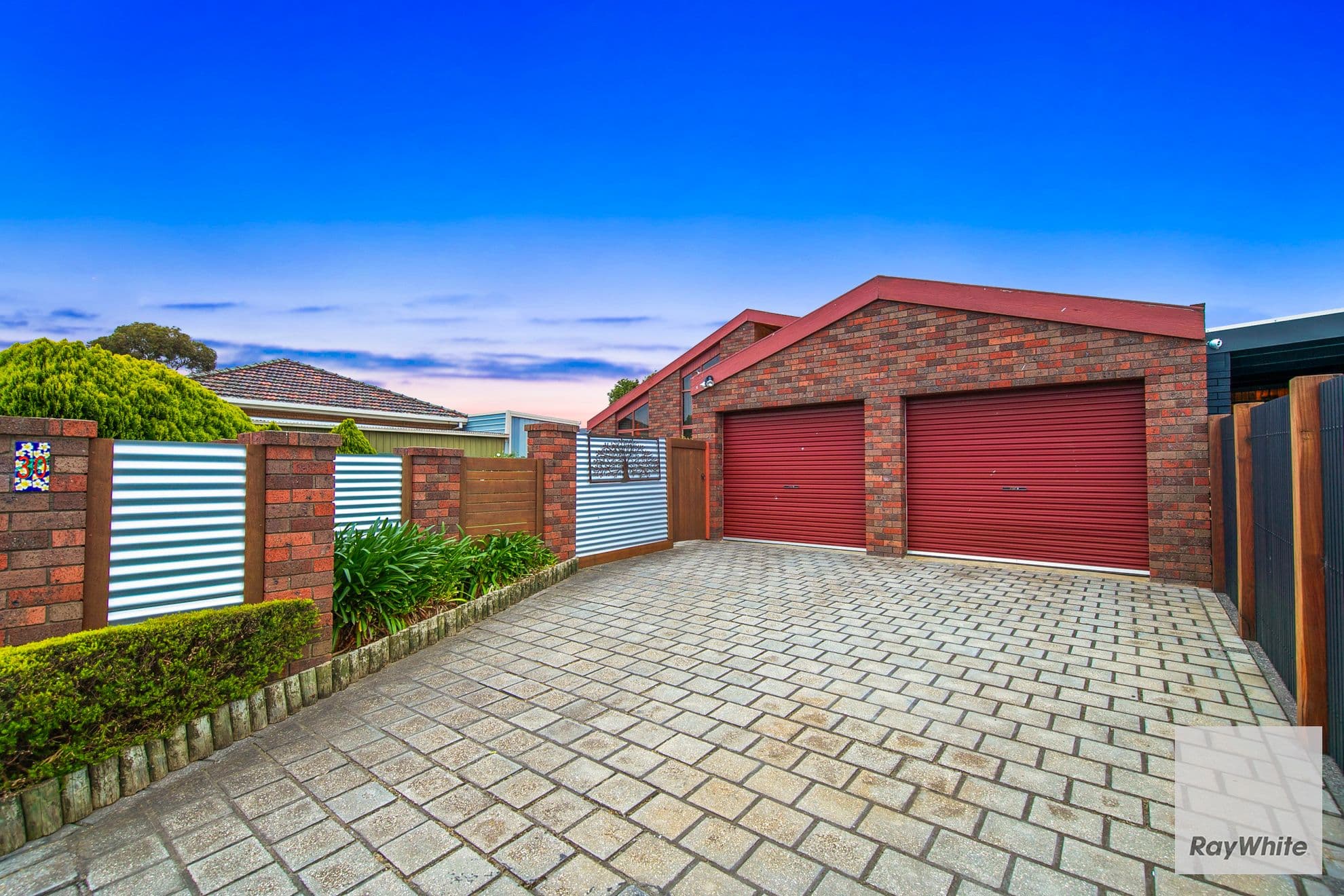 30 Medina Road, Keilor Downs VIC 3038, Keilor Downs - Thumbnail 2
