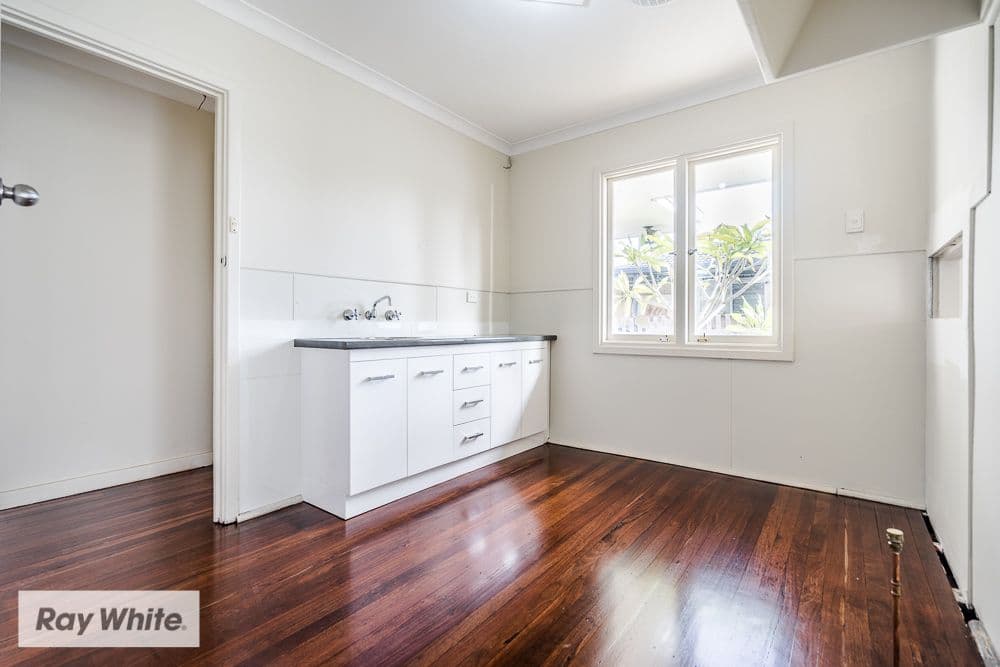 151 Koondoola Avenue, Koondoola WA 6064, Koondoola - Thumbnail 4
