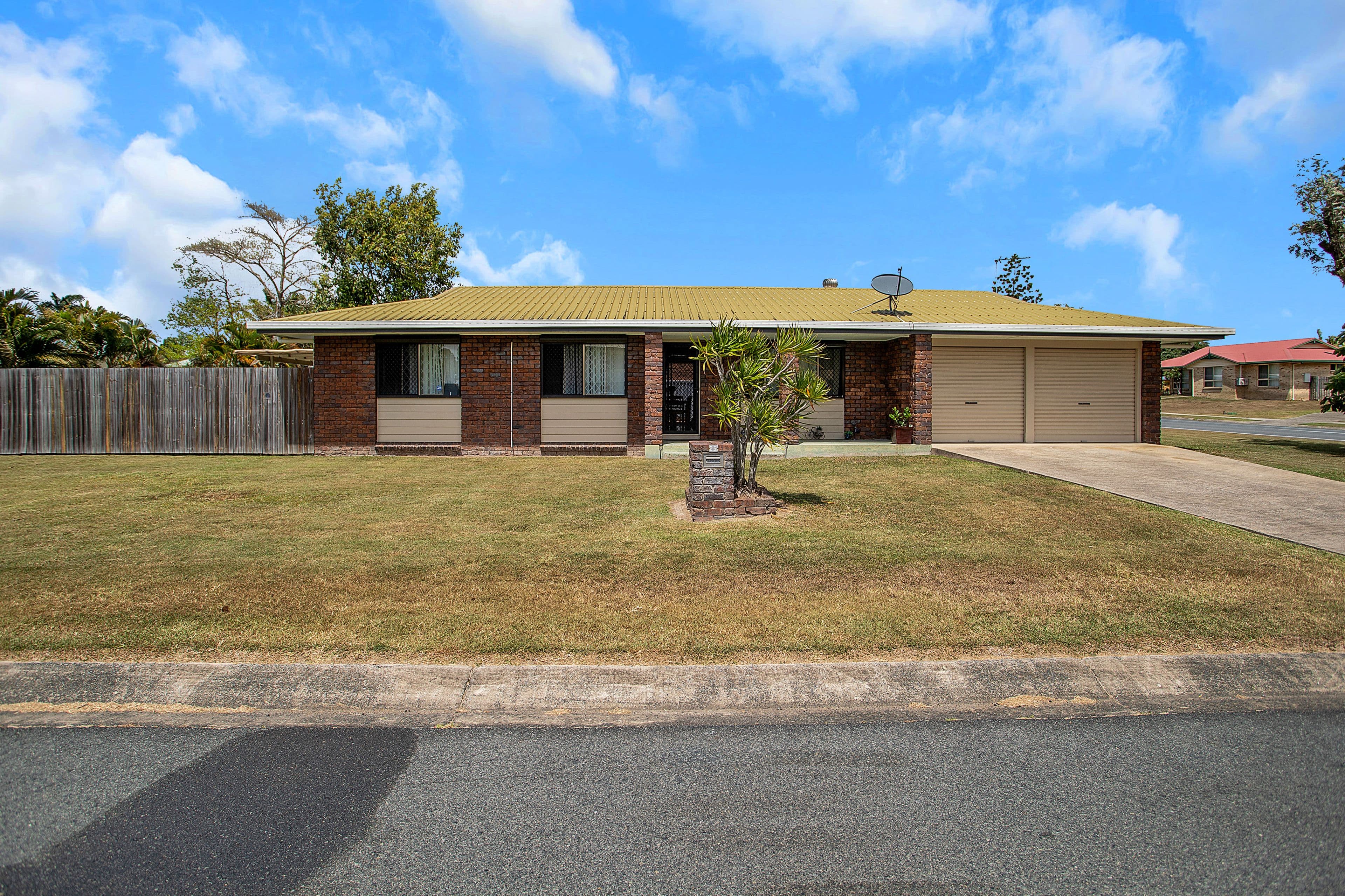 25 Loudon Street, Mount Pleasant QLD 4740, Mount Pleasant - Image 1
