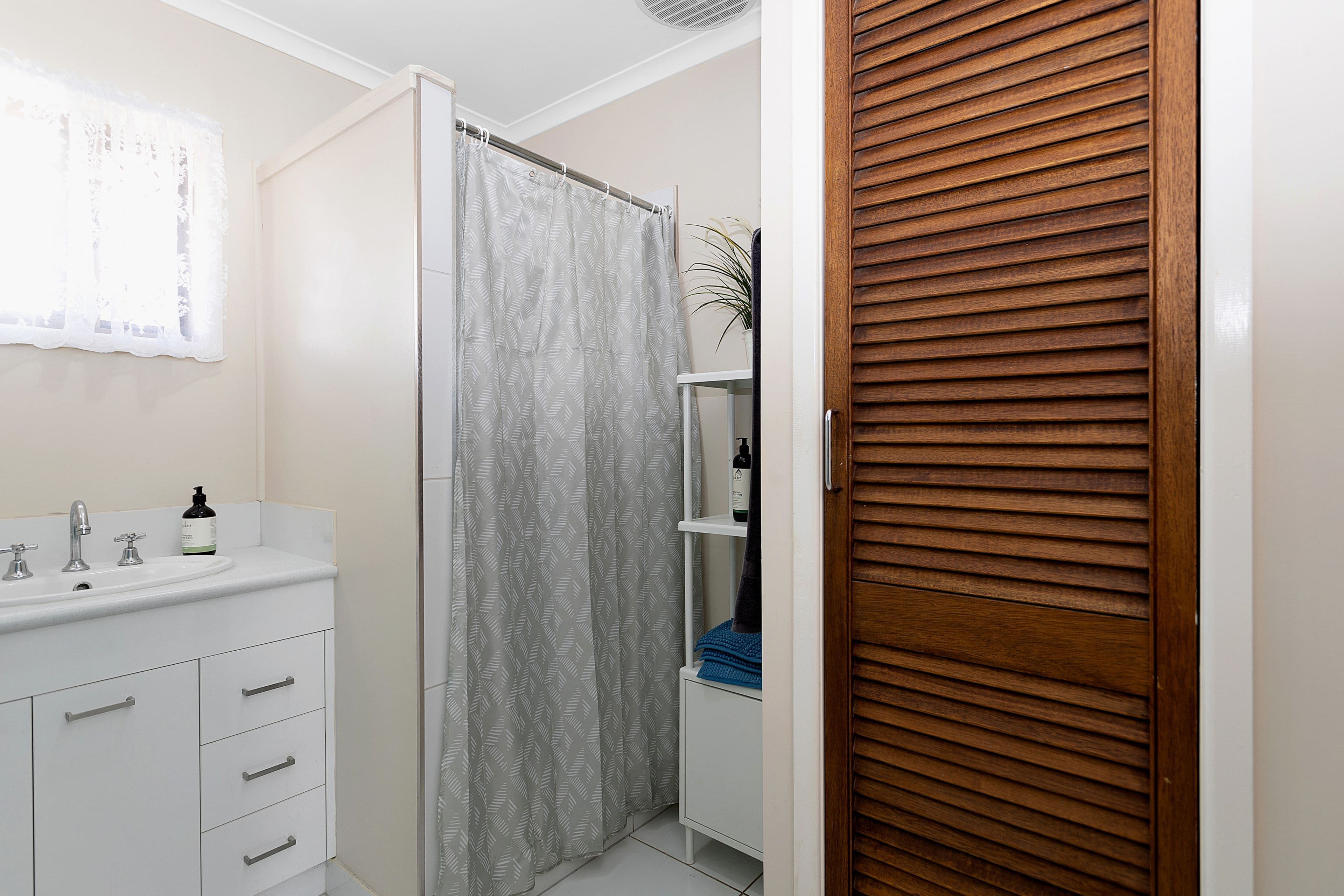 25 Loudon Street, Mount Pleasant QLD 4740, Mount Pleasant - Thumbnail 8