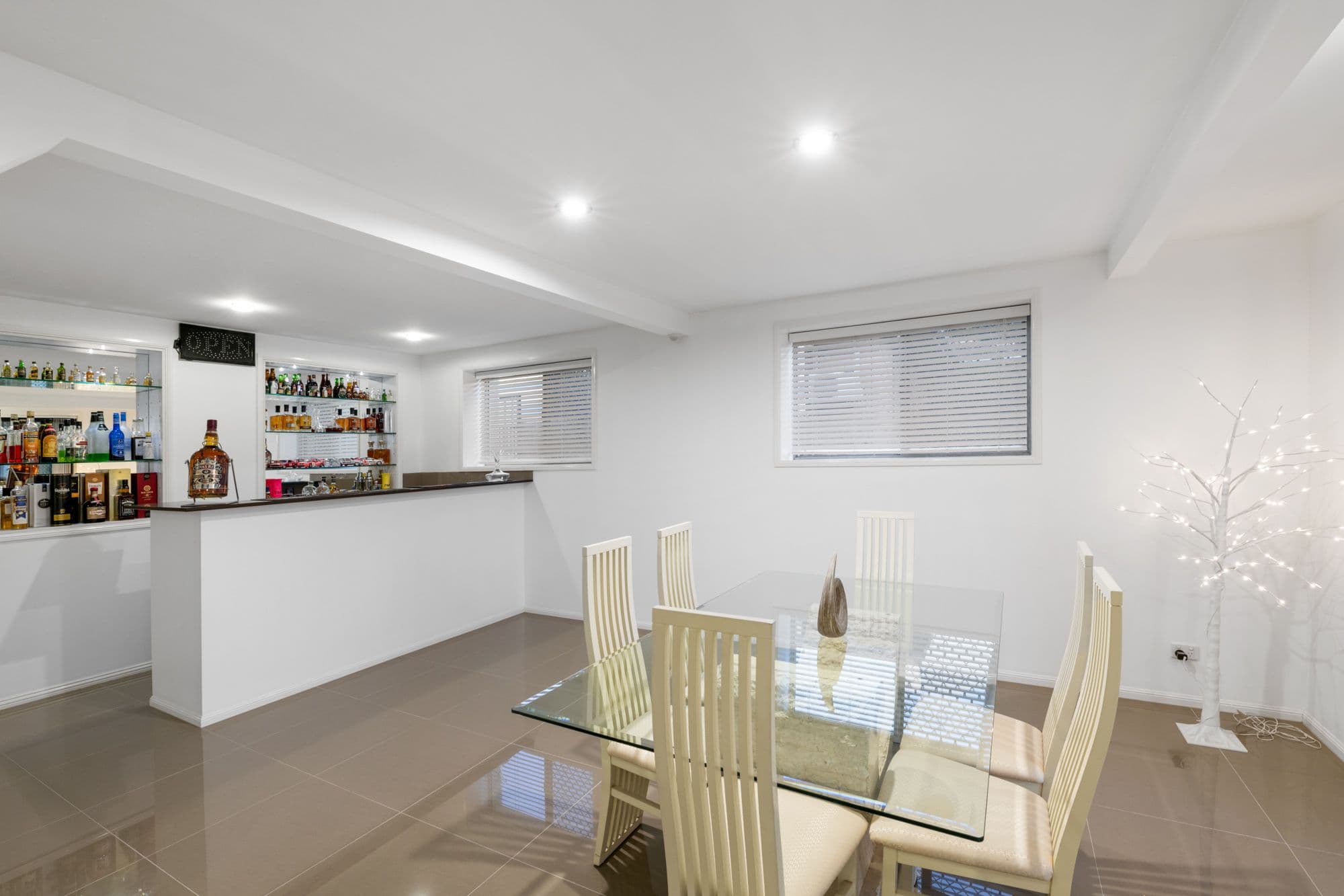 12 Tandanya Street, Mansfield QLD 4122, Mansfield - Thumbnail 6