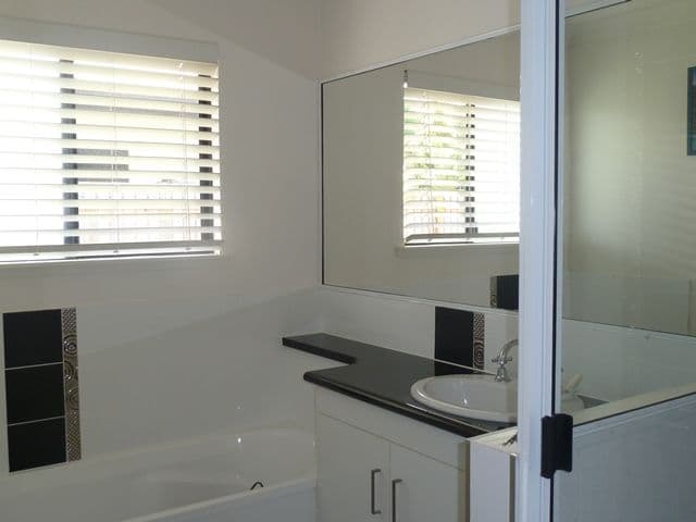 8 Mida  Lane, OORALEA QLD 4740, Ooralea - Thumbnail 4