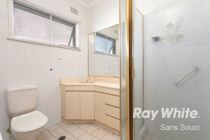 39 Russell Avenue, Sans Souci - Thumbnail 4