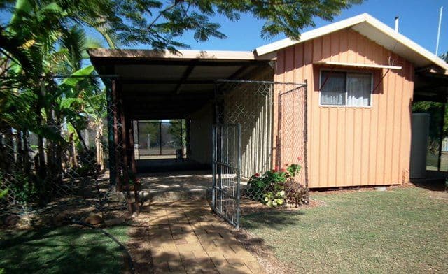 108 Rifle Range Road, SAPPHIRE QLD 4702, Sapphire Central - Thumbnail 6