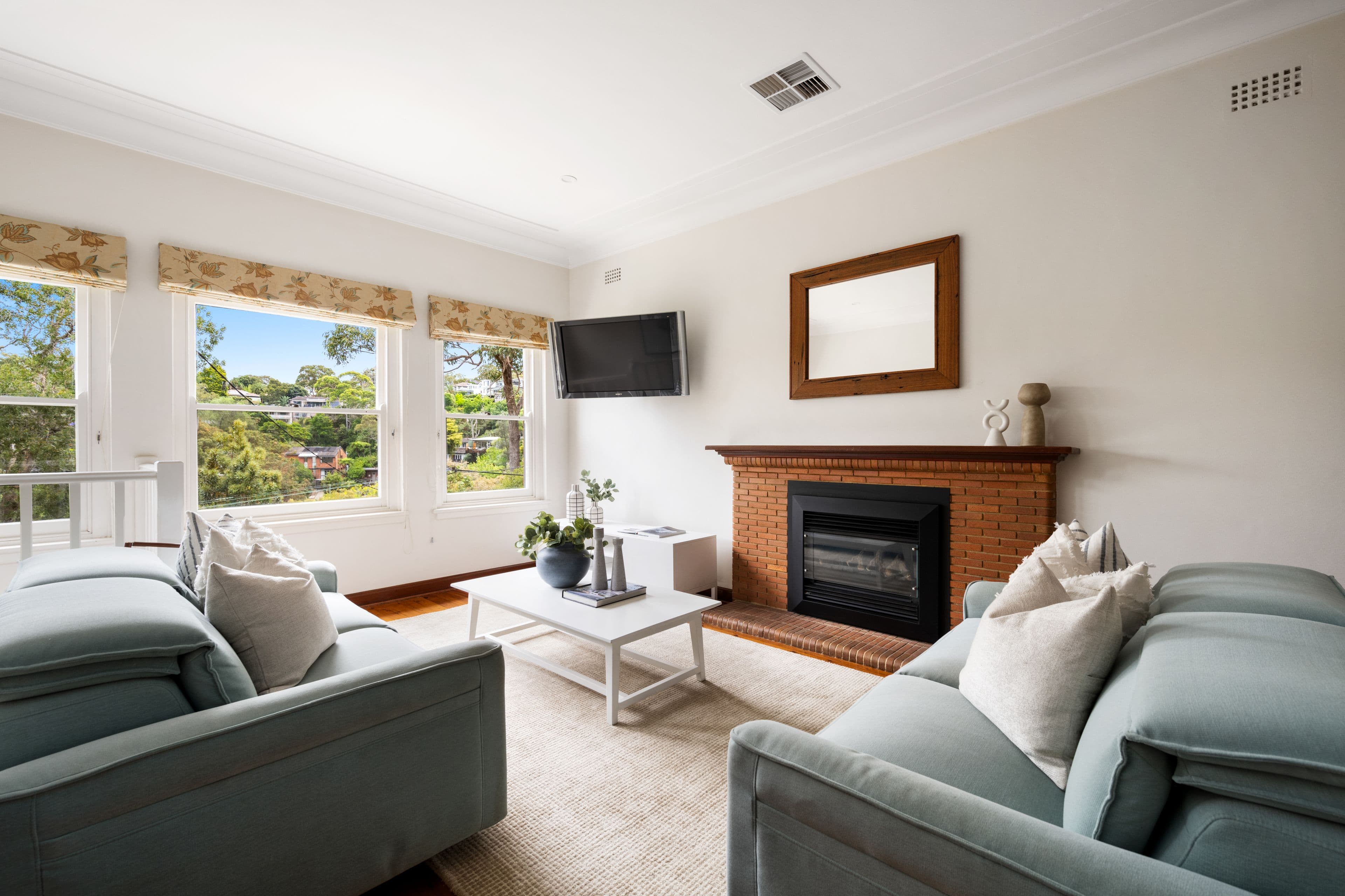 71 The Bulwark, Castlecrag NSW 2068, Castlecrag - Thumbnail 2
