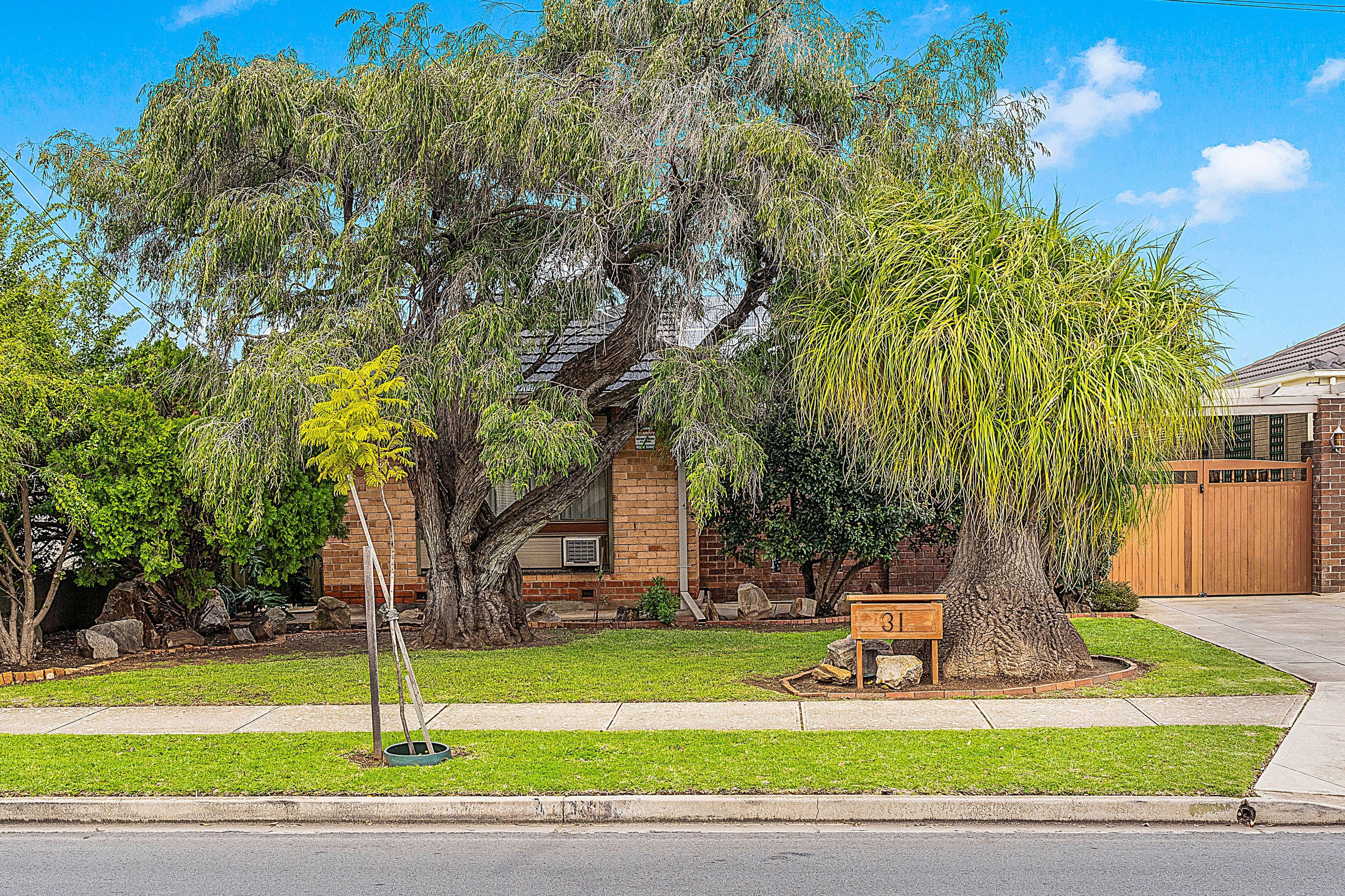 31 Watson Avenue, Broadview SA 5083, Broadview - Thumbnail 2