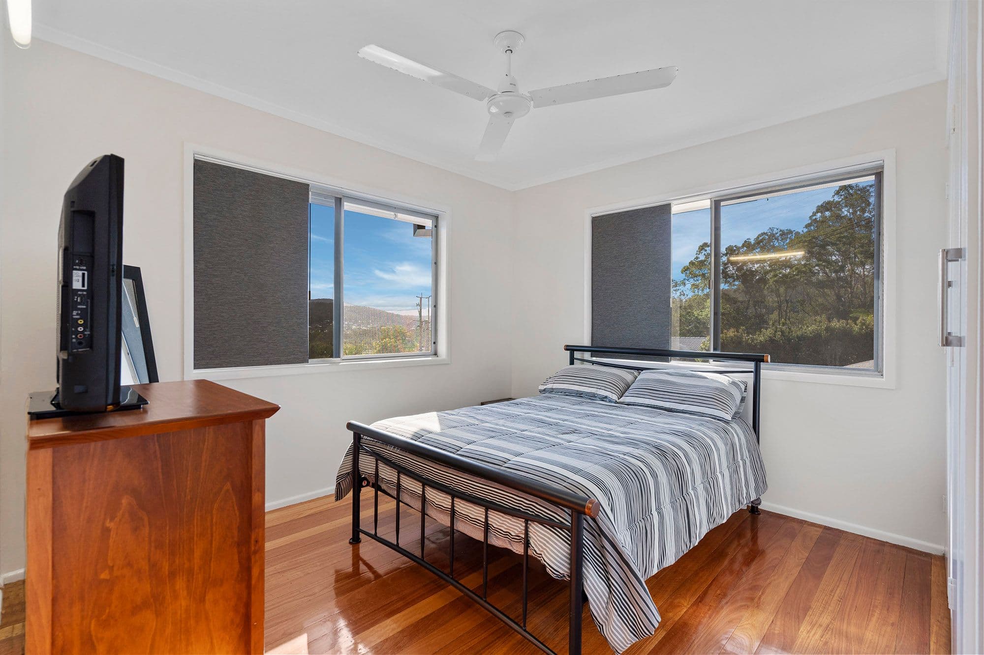 6 Caesar Road, Ferny Hills QLD 4055, Ferny Hills - Thumbnail 5