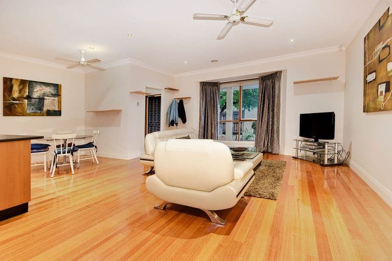 24 Dundee Avenue, CHADSTONE VIC 3148, Chadstone - Thumbnail 2