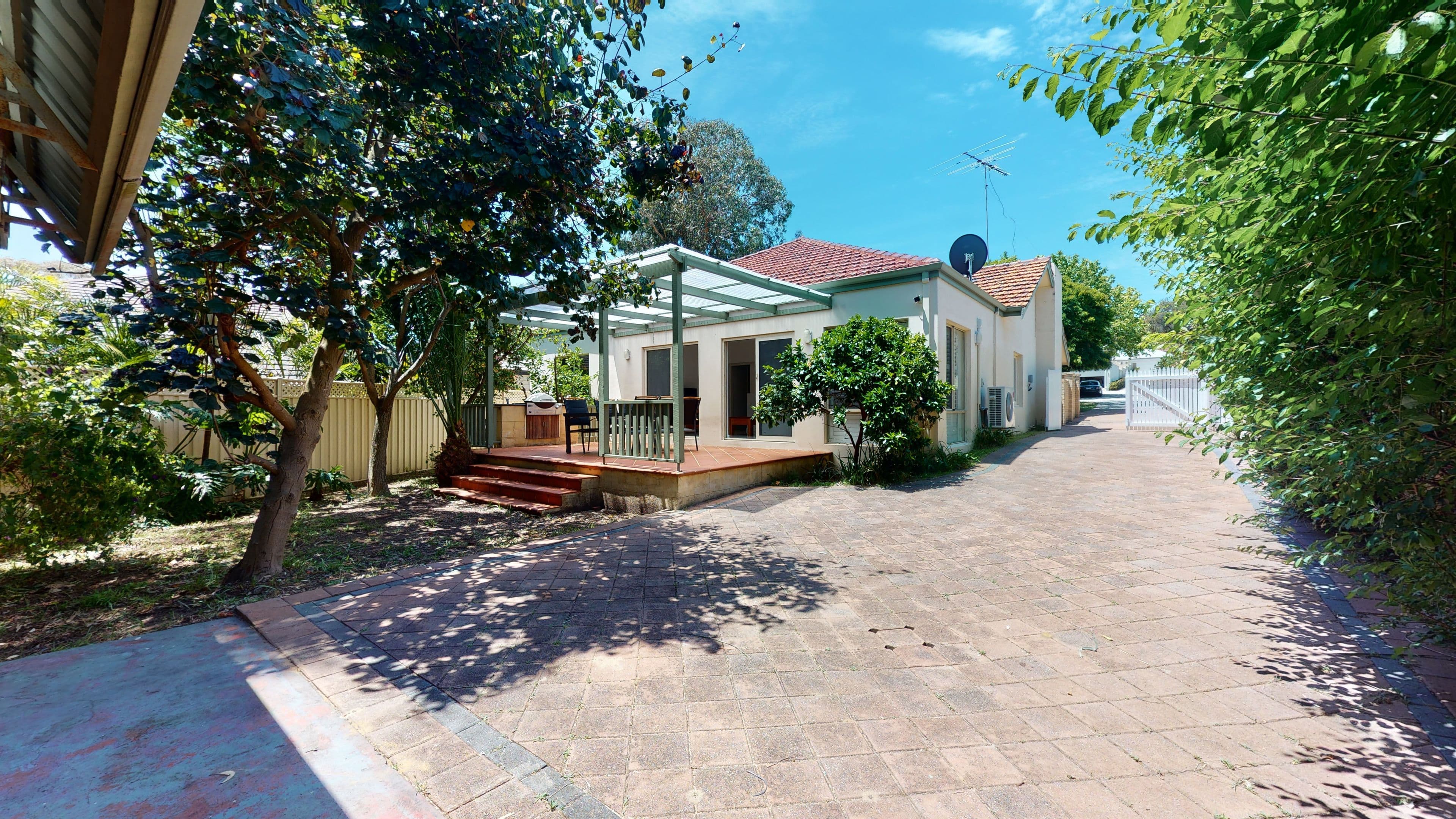187 Weaponess Road, Wembley Downs WA 6019, Wembley Downs - Image 1