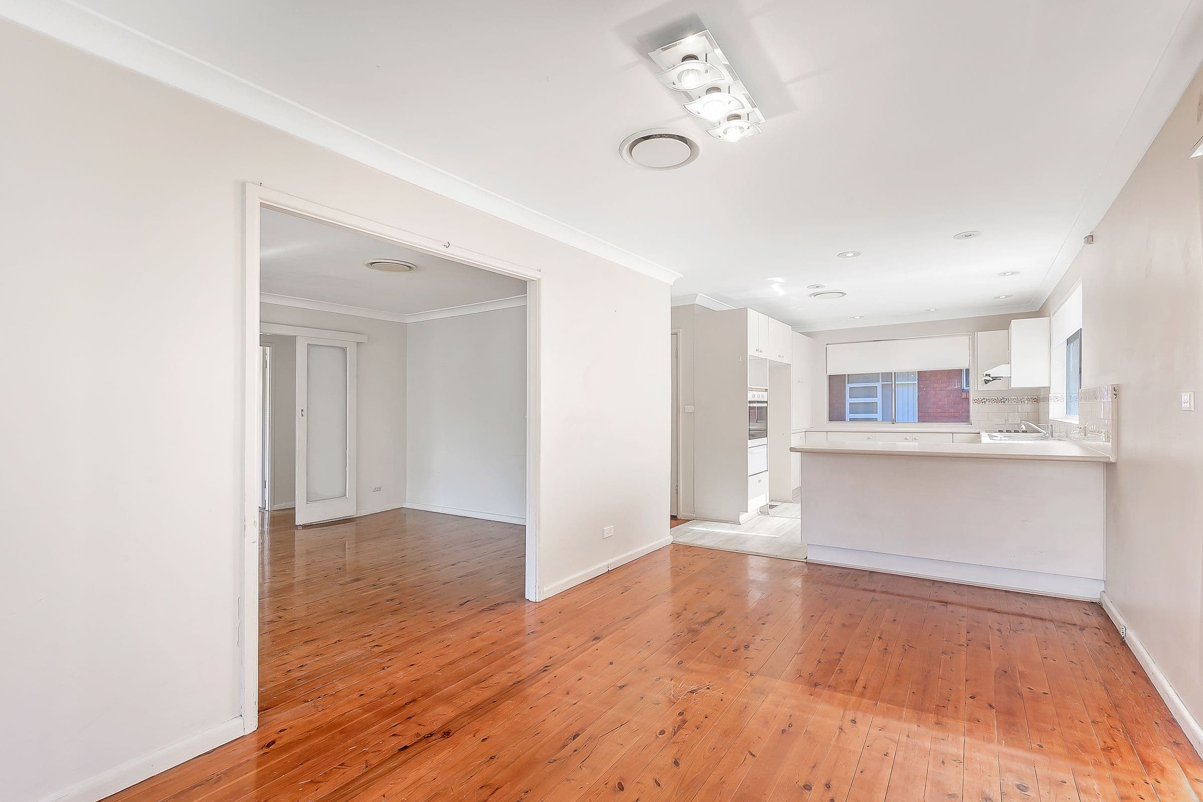 5 Japonica Road, Epping NSW 2121, Epping - Thumbnail 4