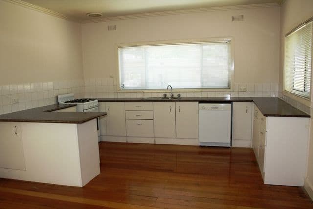 50  McCulloch Street, NUNAWADING VIC 3131, Nunawading - Thumbnail 3