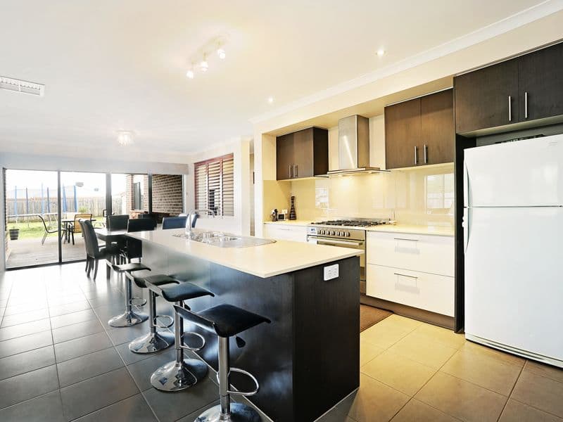 3 Grenache Drive, WAURN PONDS VIC 3216, Waurn Ponds - Thumbnail 2