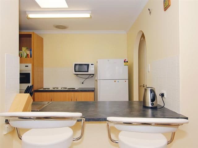 32 Chevalier Way, THORNLIE WA 6108, Thornlie - Thumbnail 3