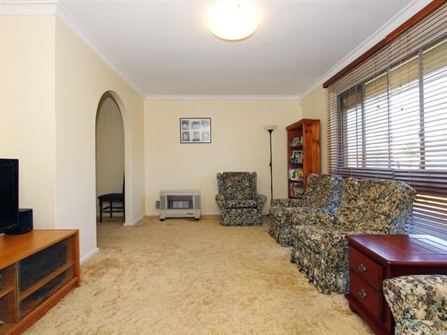 32 Chevalier Way, THORNLIE WA 6108, Thornlie - Thumbnail 6