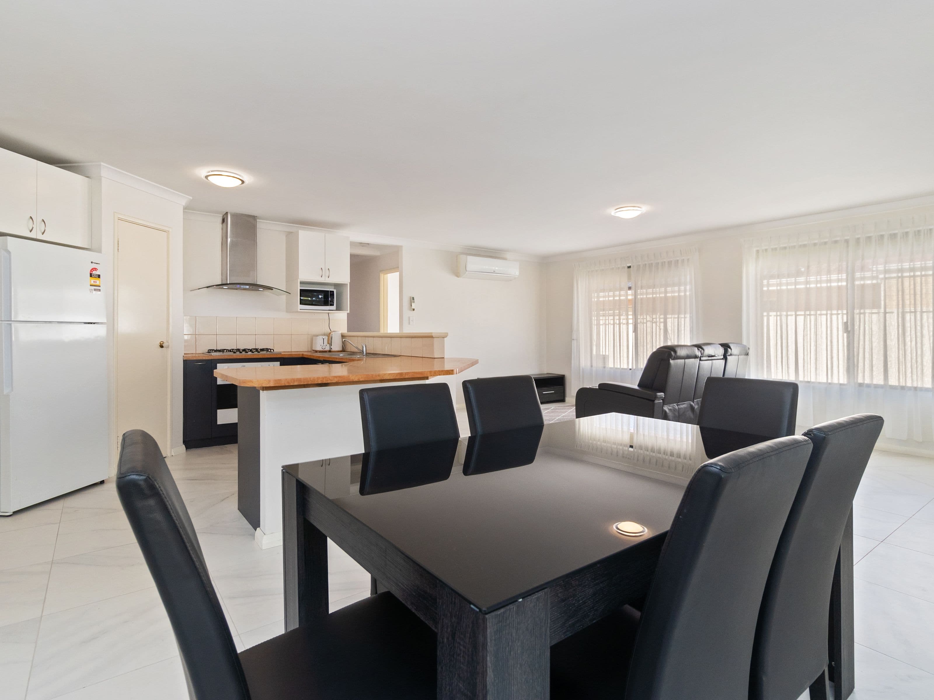28 Carmichael Street, Beckenham WA 6107, Beckenham - Thumbnail 4