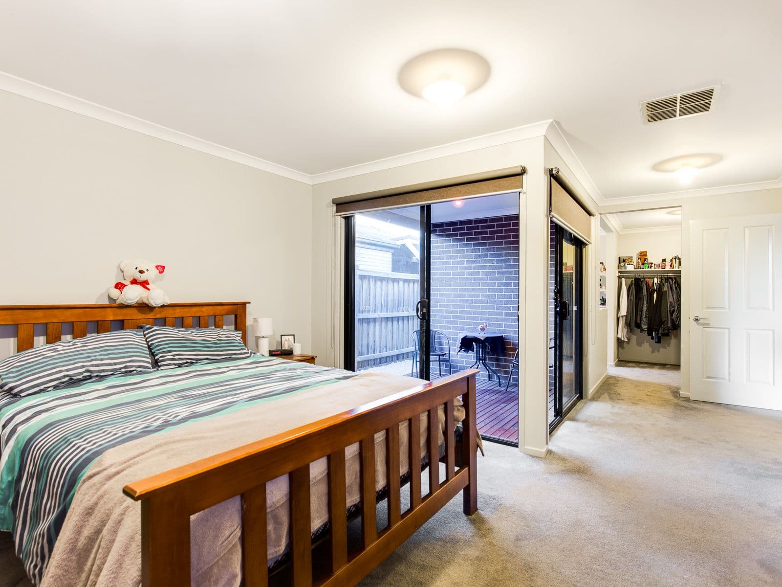 11 Evadene Drive, Tarneit VIC 3029, Tarneit - Thumbnail 3