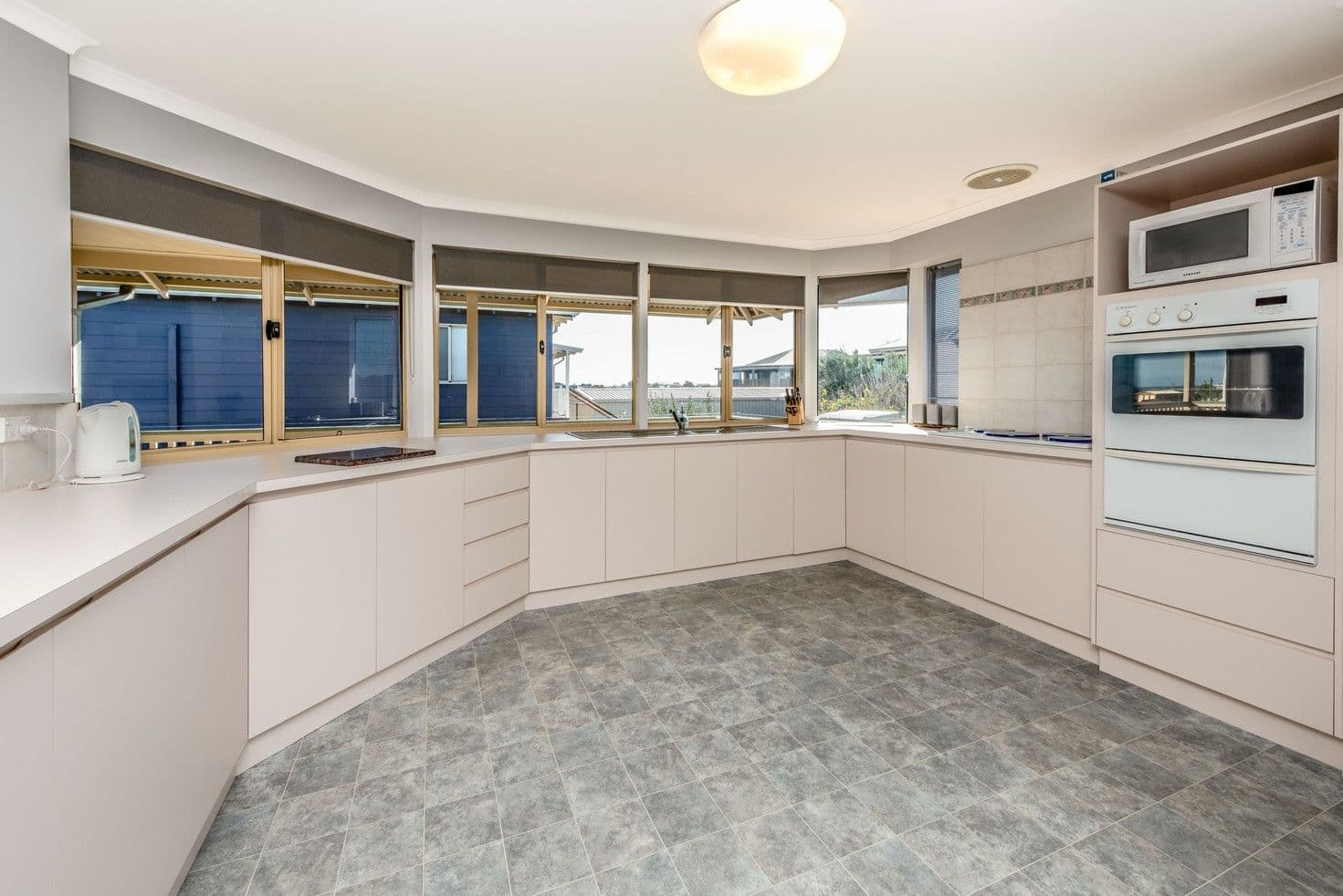 19 Seaview Court, Port Denison WA 6525, Port Denison - Thumbnail 5