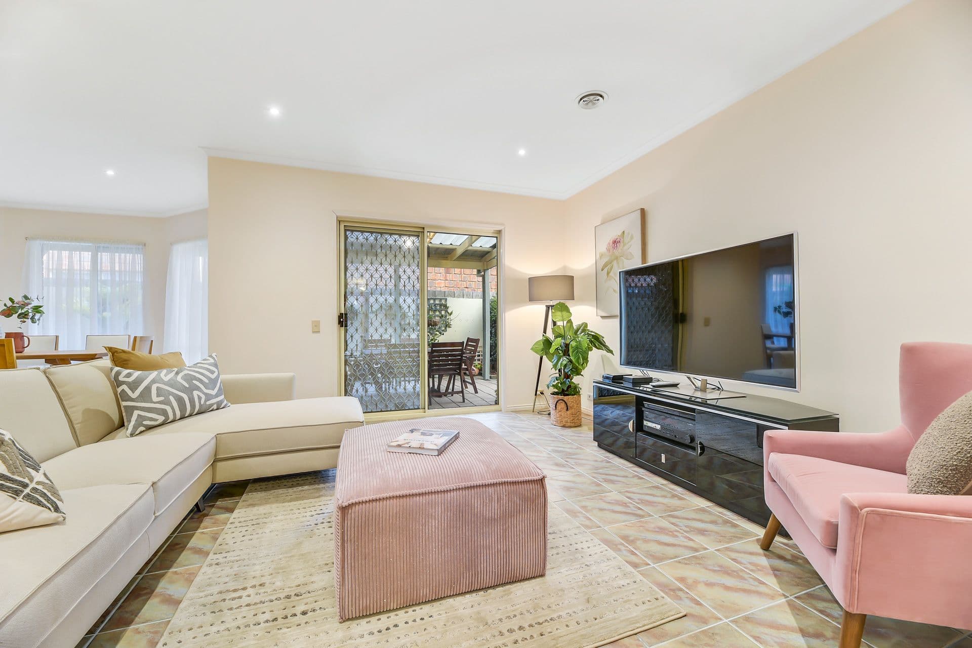 6 Floral Gardens, Narre Warren South VIC 3805, Narre Warren South - Thumbnail 6