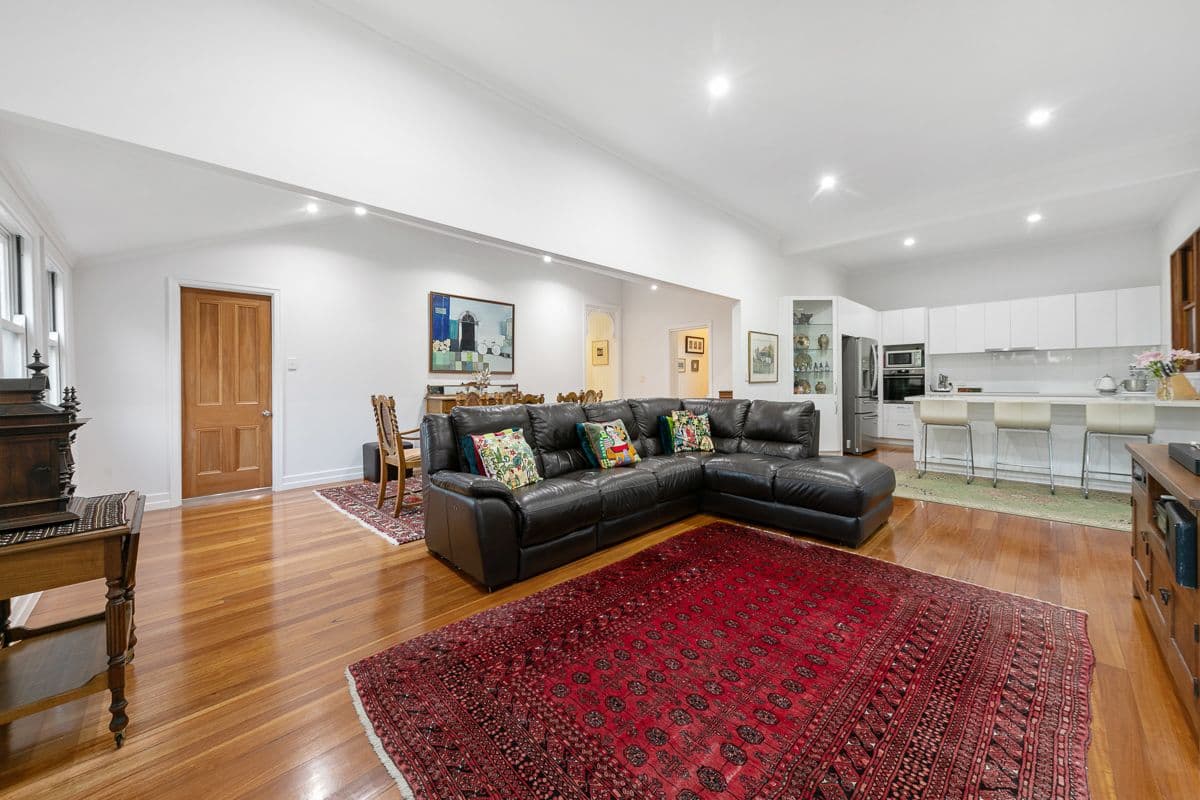 37 Hove Street, Highgate Hill QLD 4101, Highgate Hill - Thumbnail 4