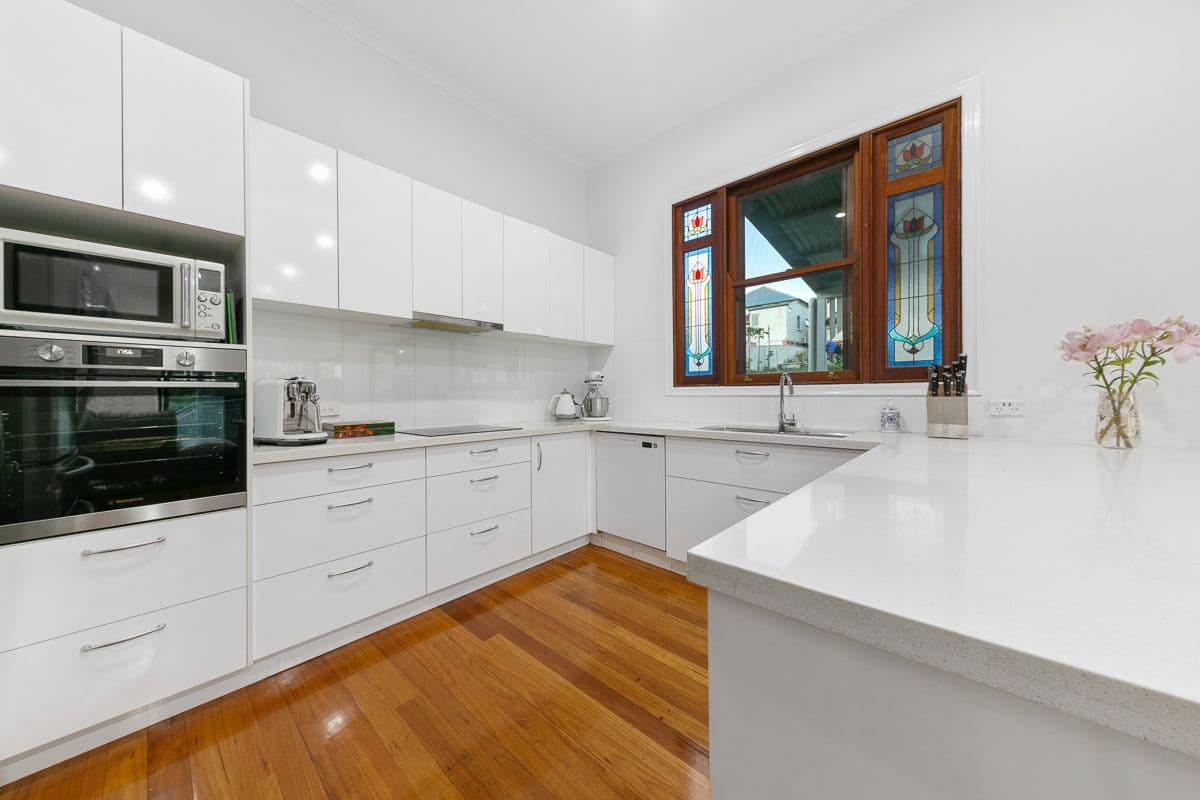 37 Hove Street, Highgate Hill QLD 4101, Highgate Hill - Thumbnail 6