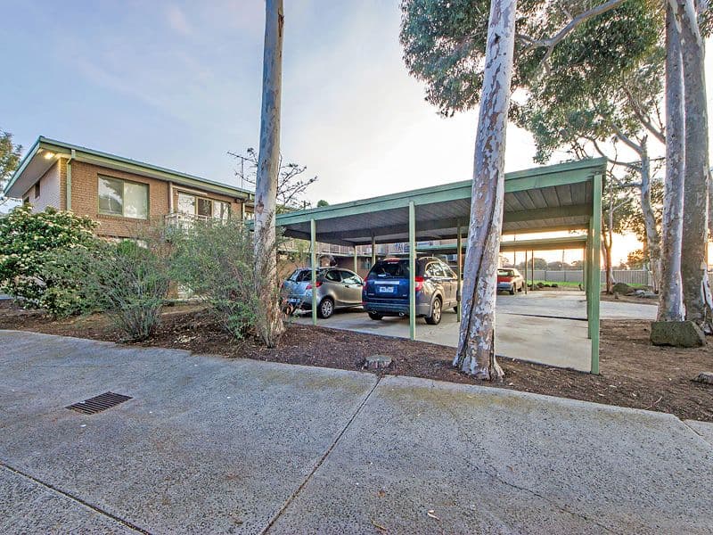 128 East Esplanade, St Albans VIC 3021, St Albans - Thumbnail 8