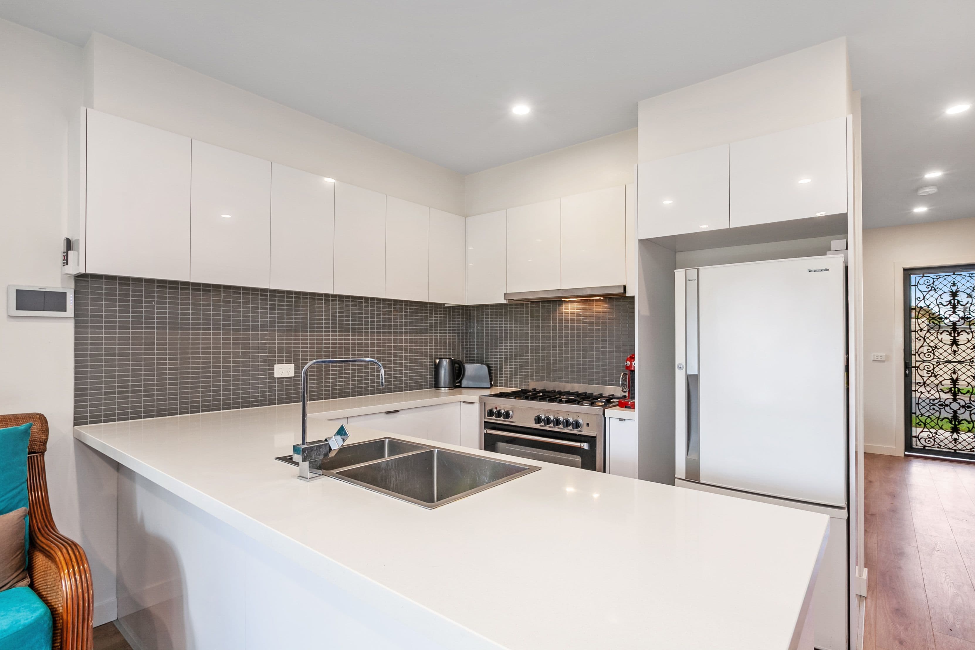 47C Whitelaw Street, Reservoir VIC 3073, Reservoir - Thumbnail 4