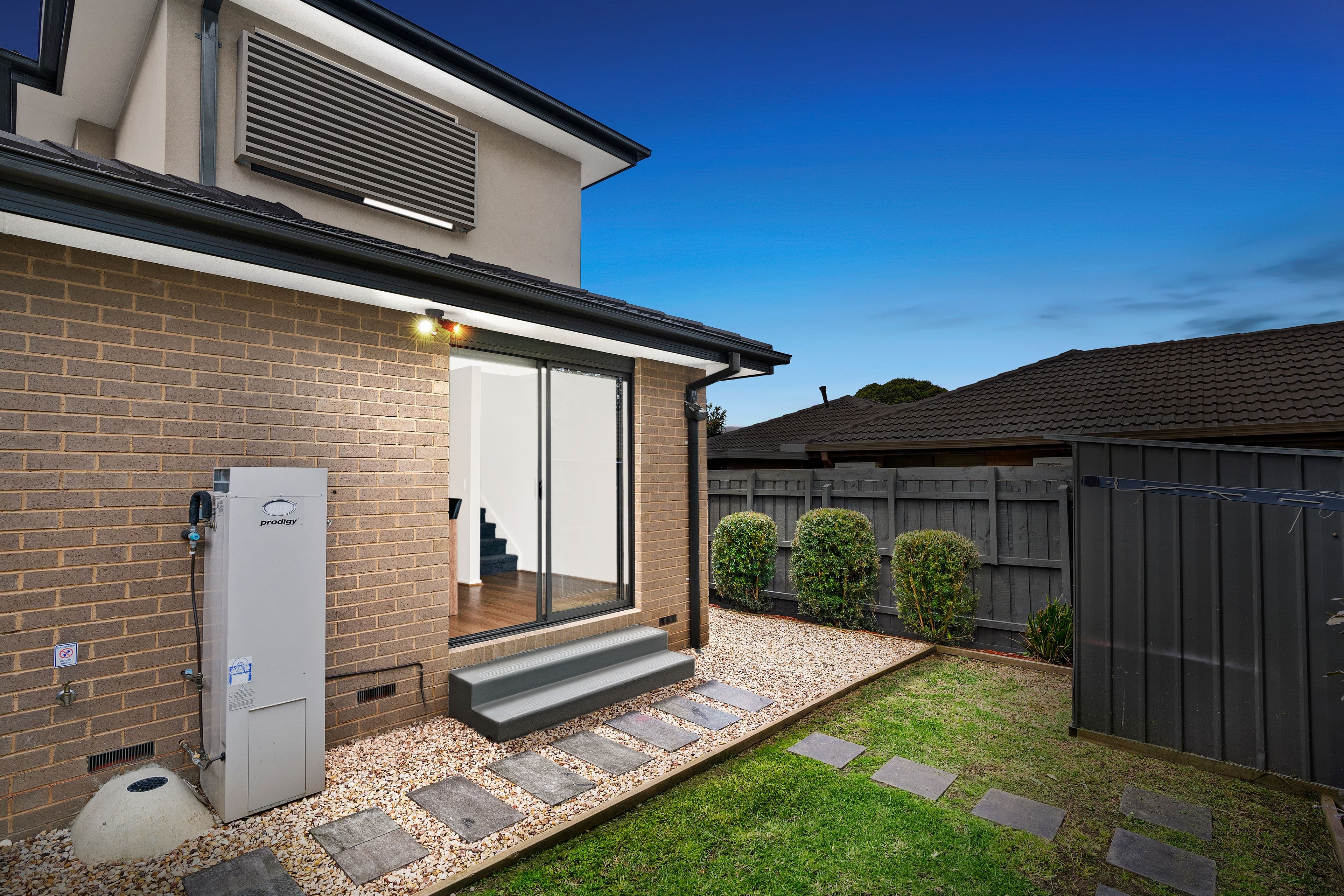 2 Olga Street, Scoresby VIC 3179, Scoresby - Thumbnail 2