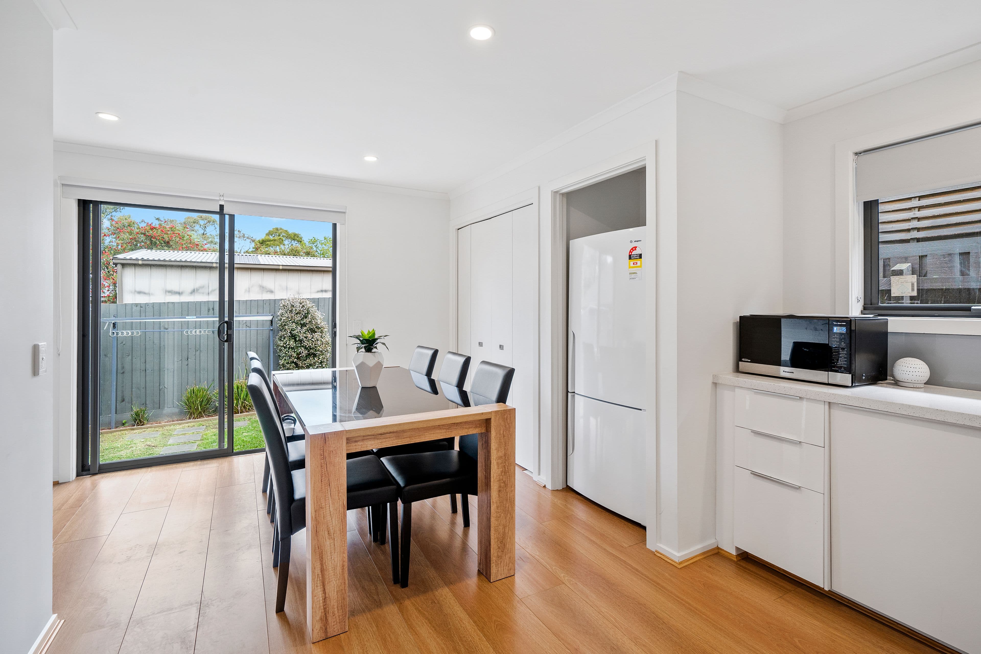 2 Olga Street, Scoresby VIC 3179, Scoresby - Thumbnail 3