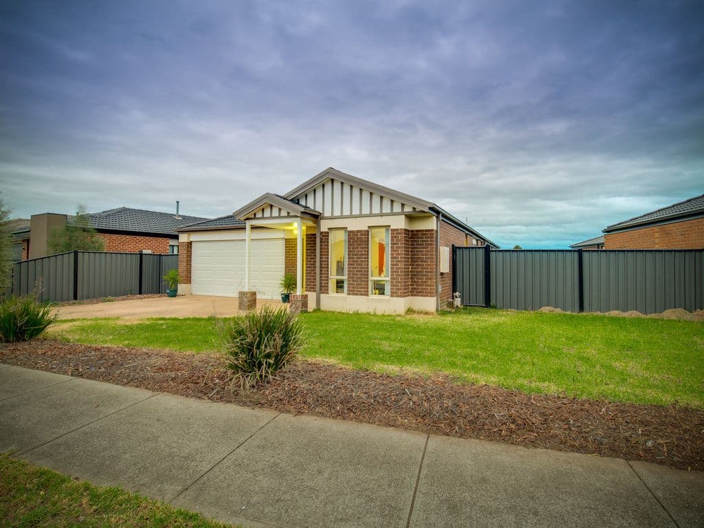 20 Fernhurst Avenue, Derrimut VIC 3030, Derrimut - Thumbnail 3