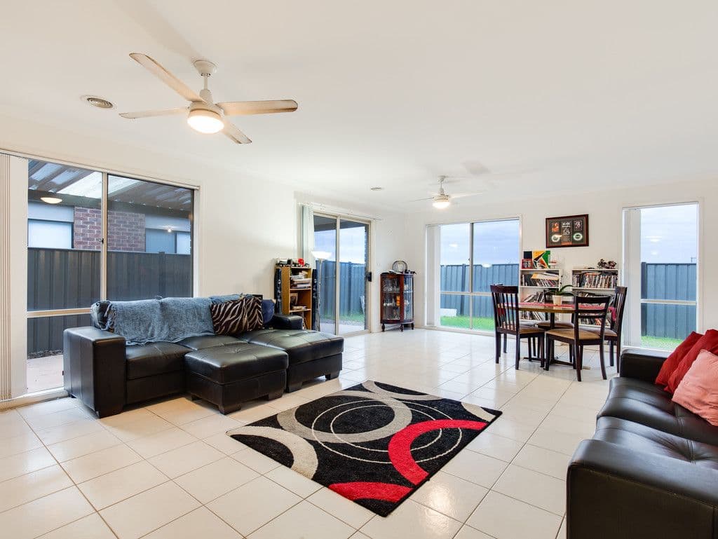 20 Fernhurst Avenue, Derrimut VIC 3030, Derrimut - Thumbnail 4