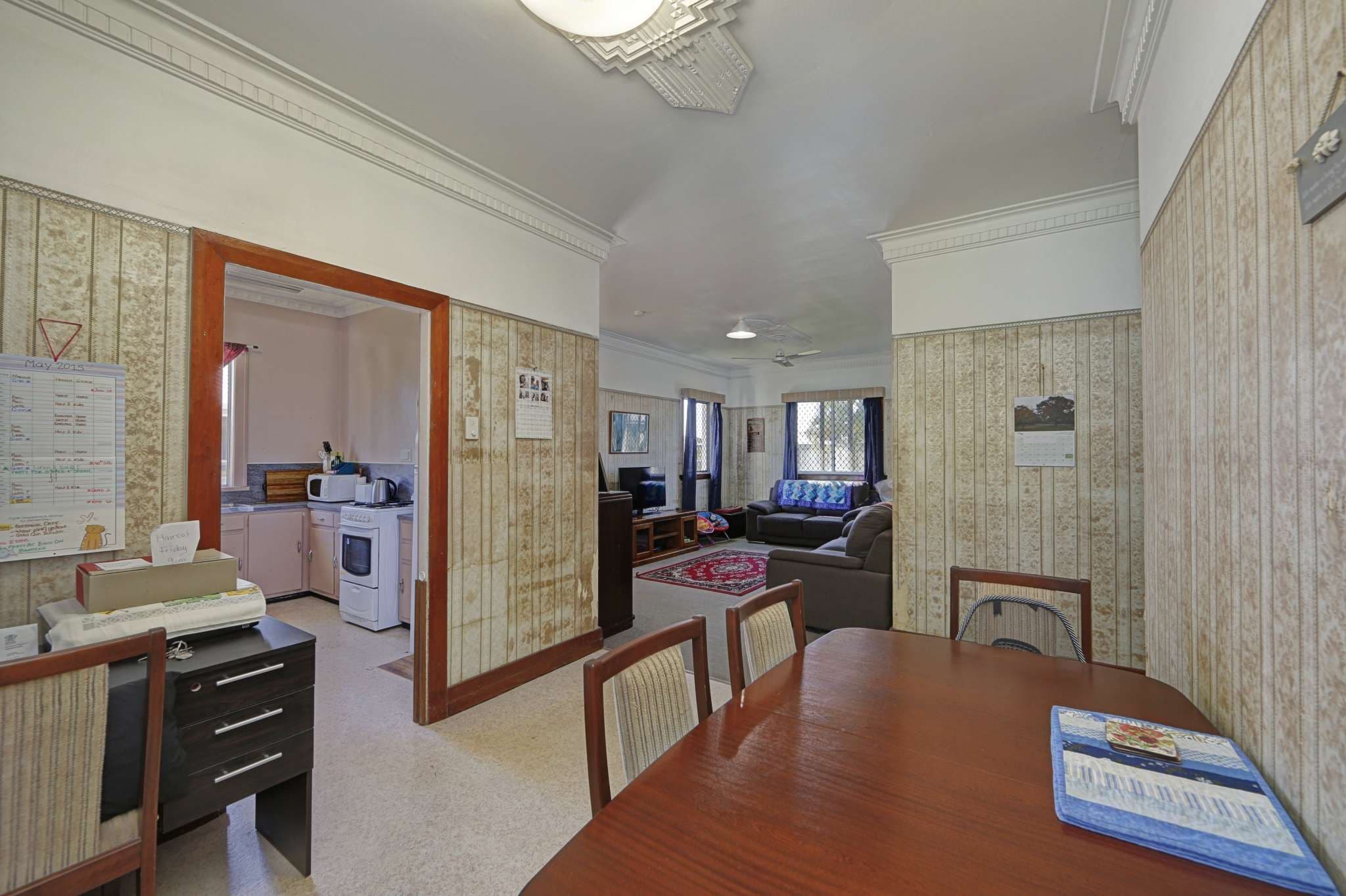 4 Wainwright Street, Svensson Heights QLD 4670, Svensson Heights - Thumbnail 4