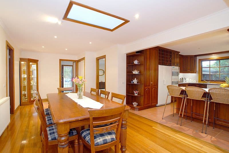 54 Cornelius Drive, Wantirna South VIC 3152, Wantirna South - Thumbnail 2
