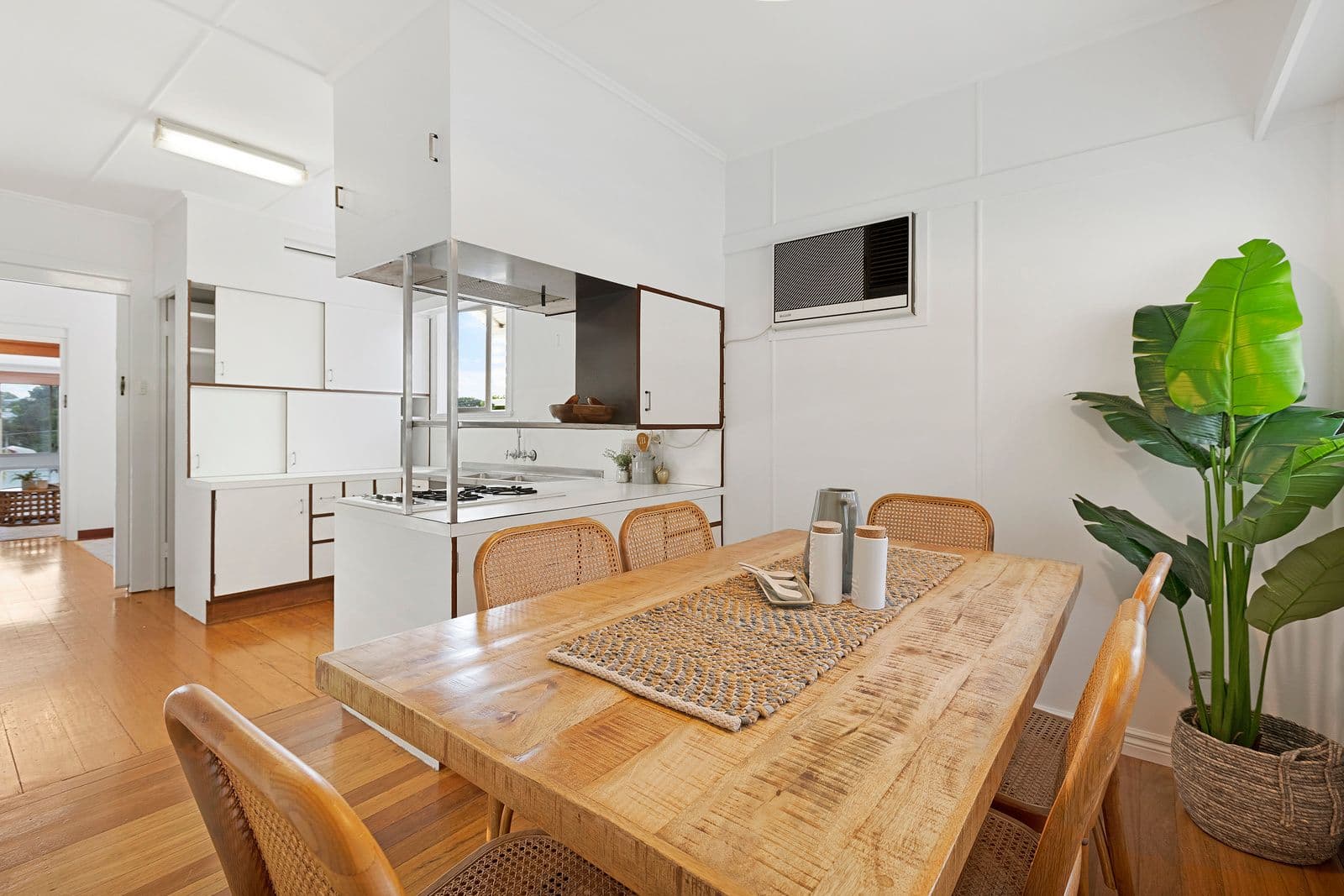 6 Woodville Place, Annerley QLD 4103, Annerley - Thumbnail 7