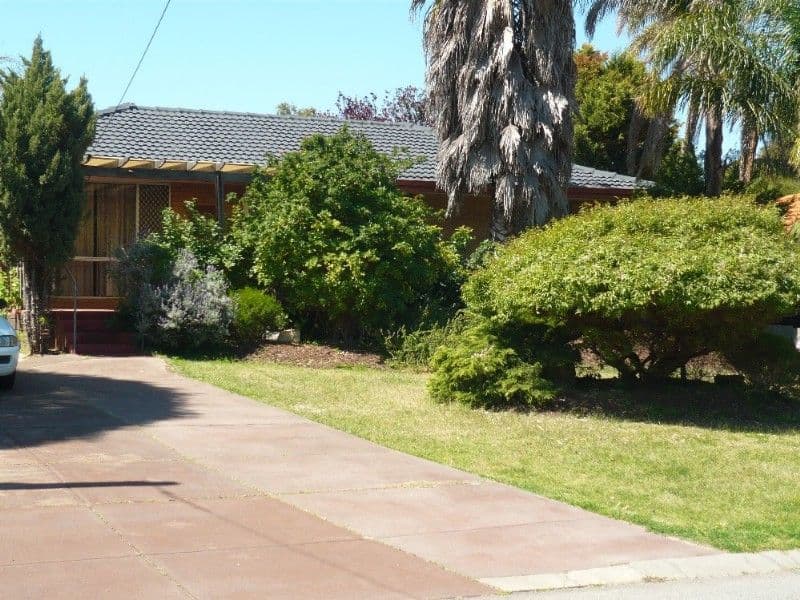 12 Barcombe Way, GOSNELLS WA 6110, Gosnells - Thumbnail 3