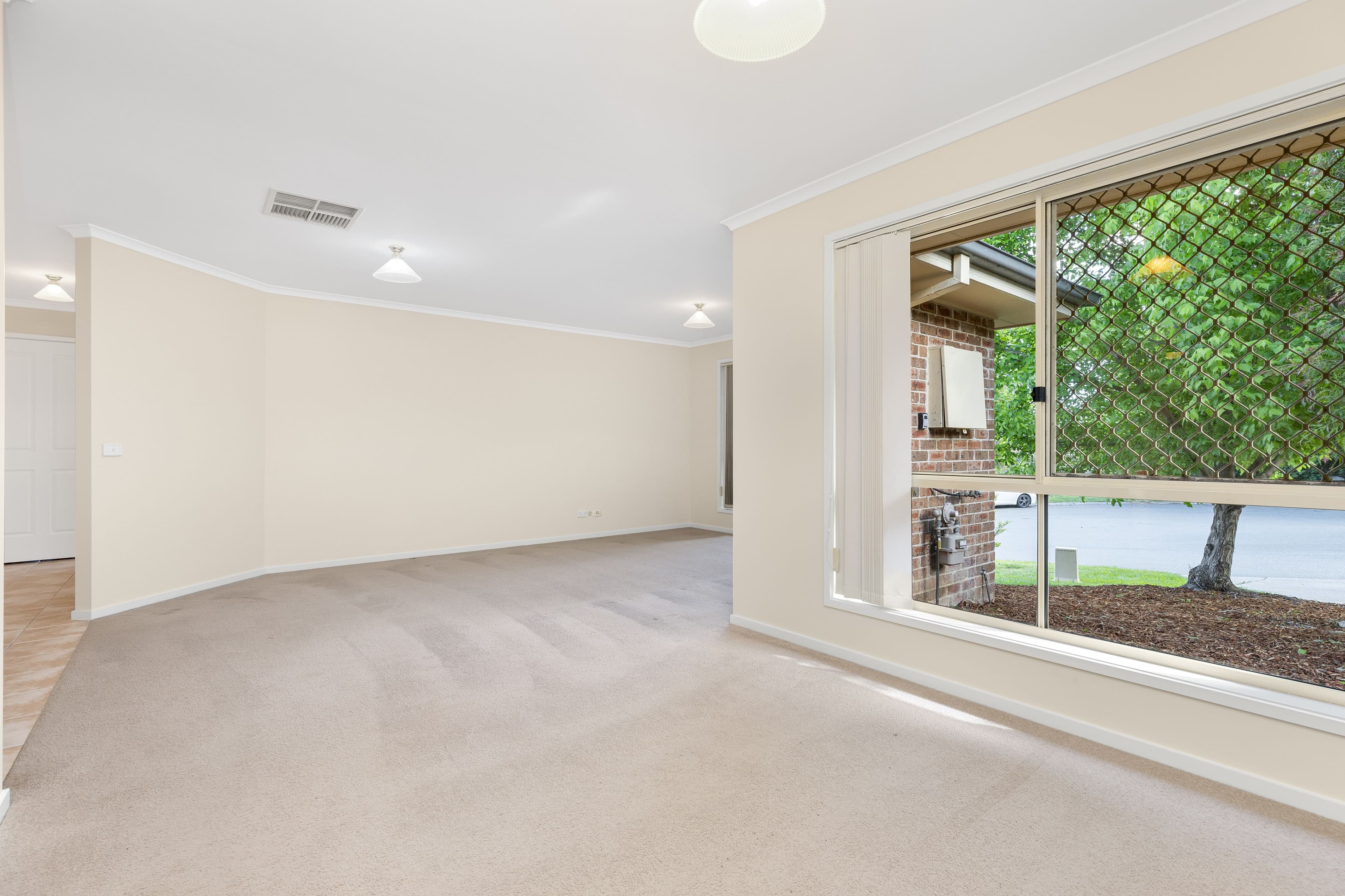 12 Alder Close, Jerrabomberra NSW 2619, Jerrabomberra - Thumbnail 6