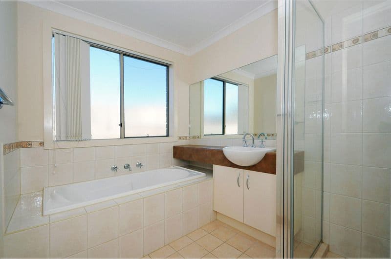12 Bushy Park Place, CARRUM DOWNS VIC 3201, Carrum Downs - Thumbnail 3