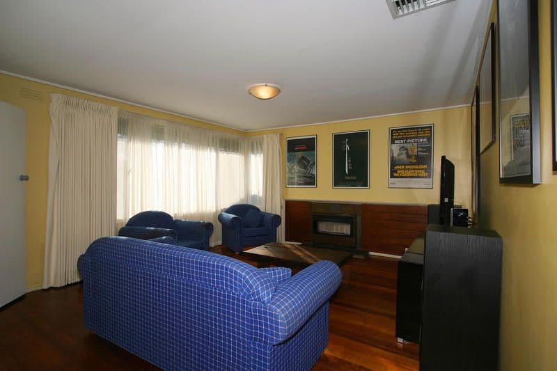 5 Pauline Avenue, DINGLEY VILLAGE VIC 3172, Dingley Village - Thumbnail 2