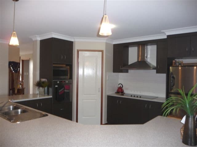 18 Whitman Street, WESTBROOK QLD 4350, Westbrook - Thumbnail 4