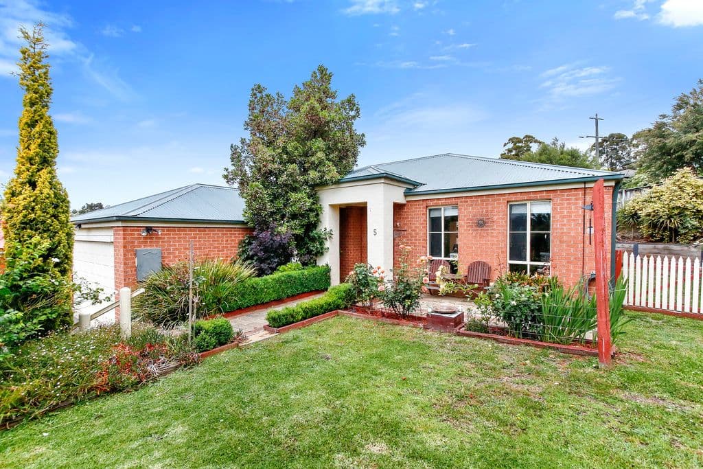 5 Mary Close, Woori Yallock VIC 3139, Woori Yallock - Image 1