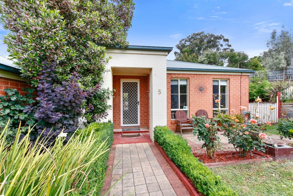 5 Mary Close, Woori Yallock VIC 3139, Woori Yallock - Thumbnail 2