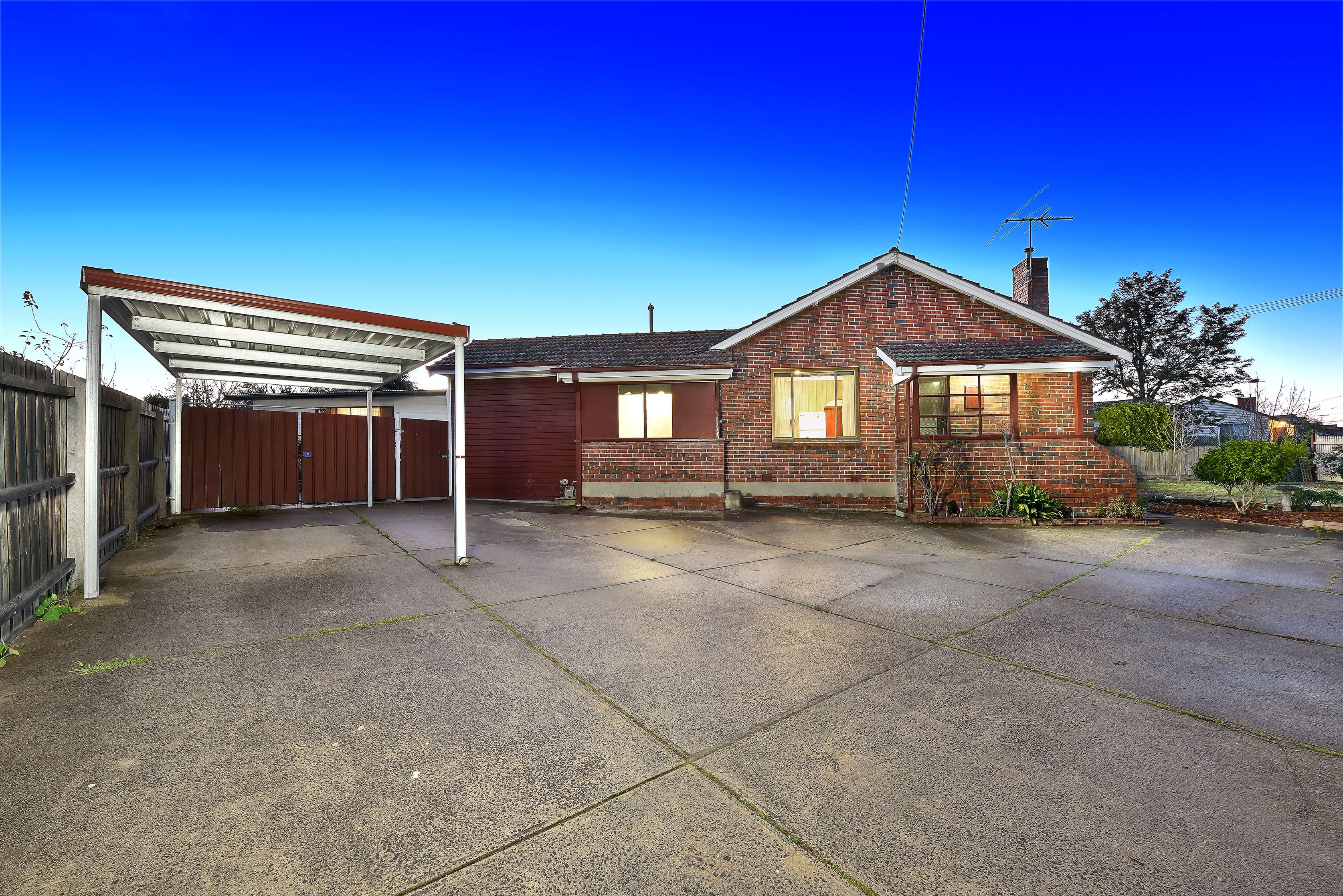 2 / 11 Park Road, MOUNT PLEASANT, Mount Pleasant - Image 1