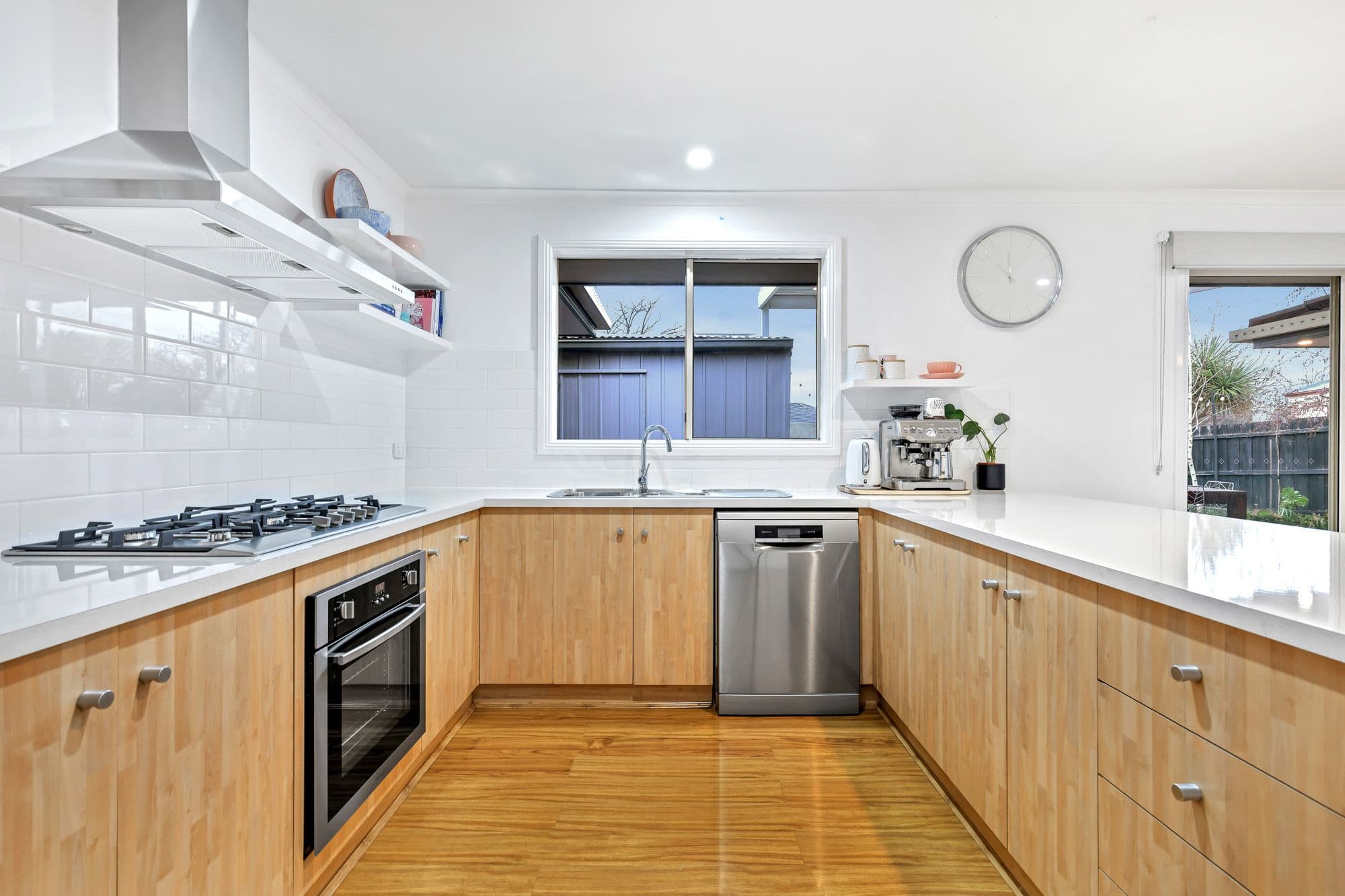1 Bemm Court, Werribee VIC 3030, Werribee - Thumbnail 4