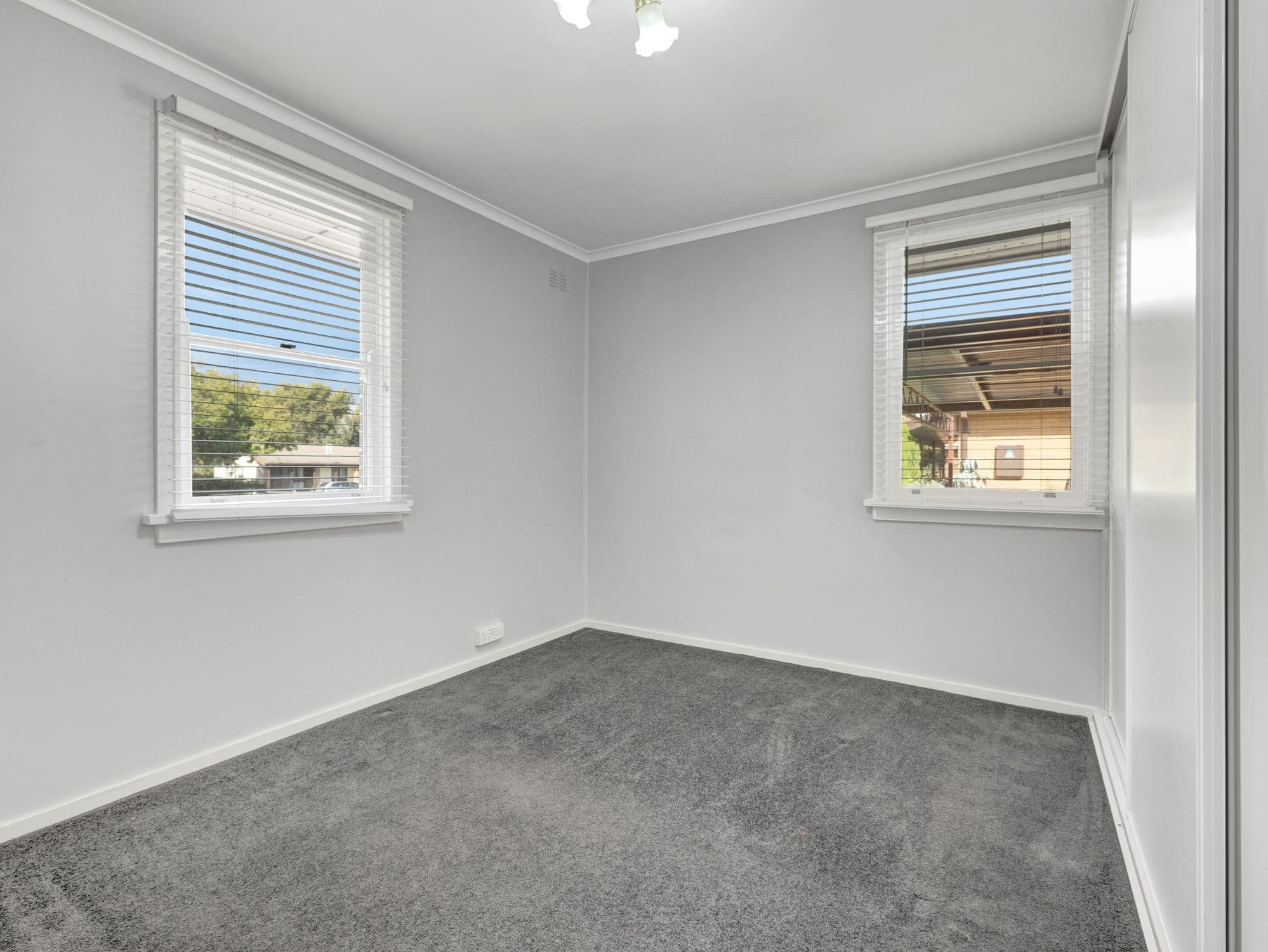989 Captain Cook Drive, North Albury NSW 2640, North Albury - Thumbnail 6