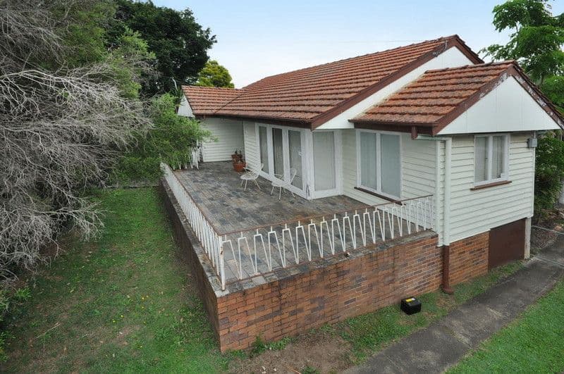 15 Gamelin Crescent, STAFFORD QLD 4053, Stafford - Thumbnail 3