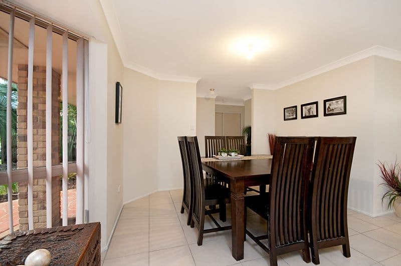 4 Niblick Way, REDLAND BAY QLD 4165, Redland Bay - Thumbnail 8