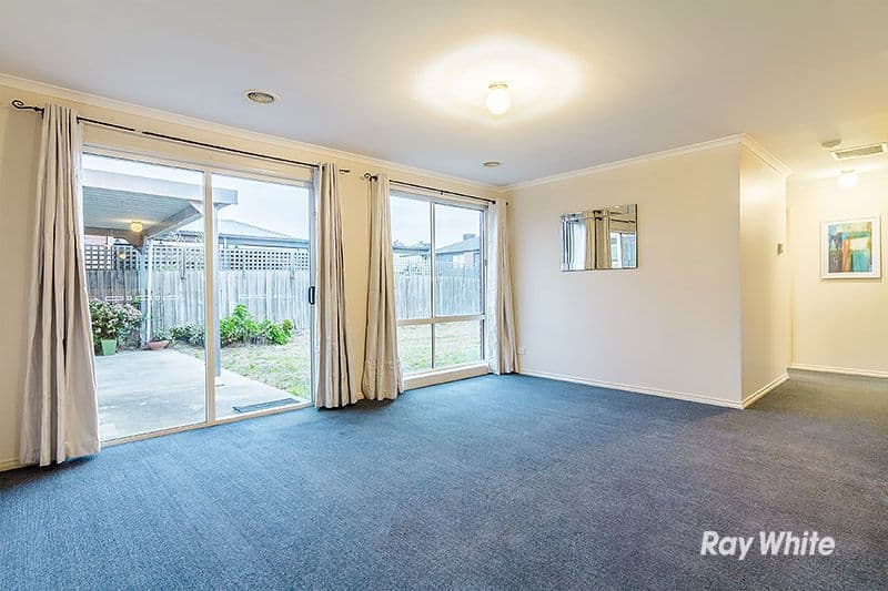 7 Genoa Way, Cranbourne West VIC 3977, Cranbourne West - Thumbnail 5