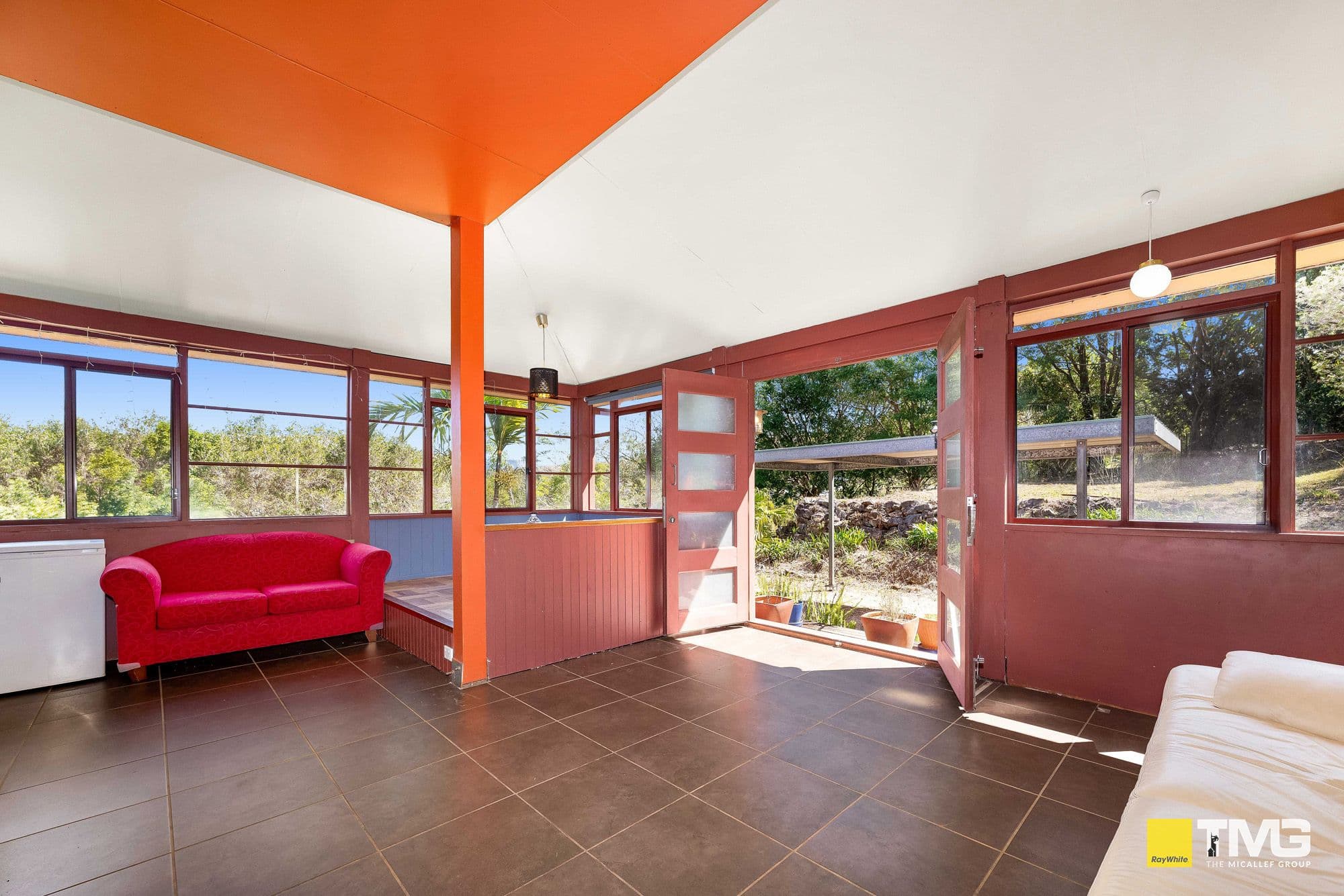 373 Bonogin Road, Bonogin QLD 4213, Bonogin - Thumbnail 6