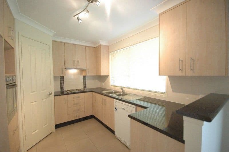 55 Smythe Drive, HIGHFIELDS QLD 4352, Highfields - Thumbnail 2