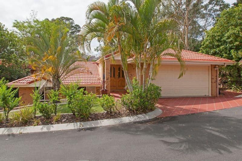 84 Ludlow Street, CHAPEL HILL QLD 4069, Chapel Hill - Image 1